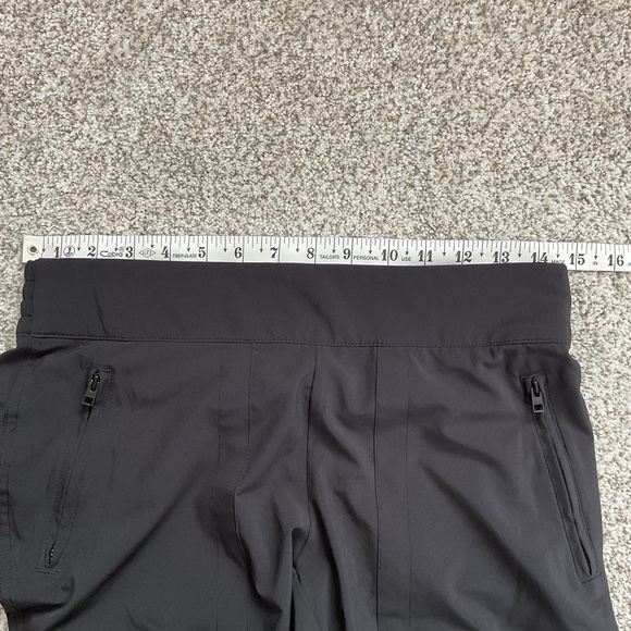 Athleta Chelsea Cargo Lined Pants Black Size 4 Black Activewear - Picture 8 of 11